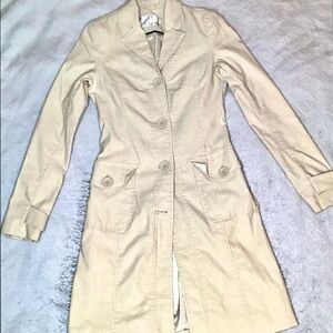 Dynamite Cream Trench Coat Size 1 Pre-Loved Barely Worn Lined Inside